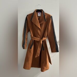 Cougar tailored jacket coat